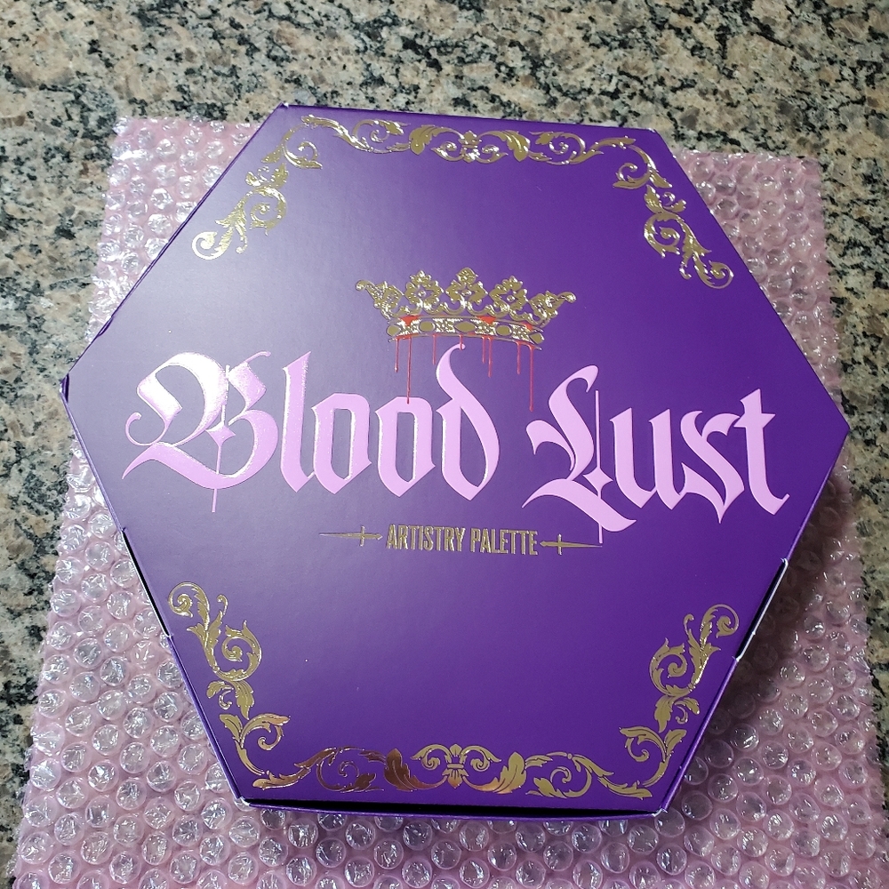 Jeffree star blood lust palette